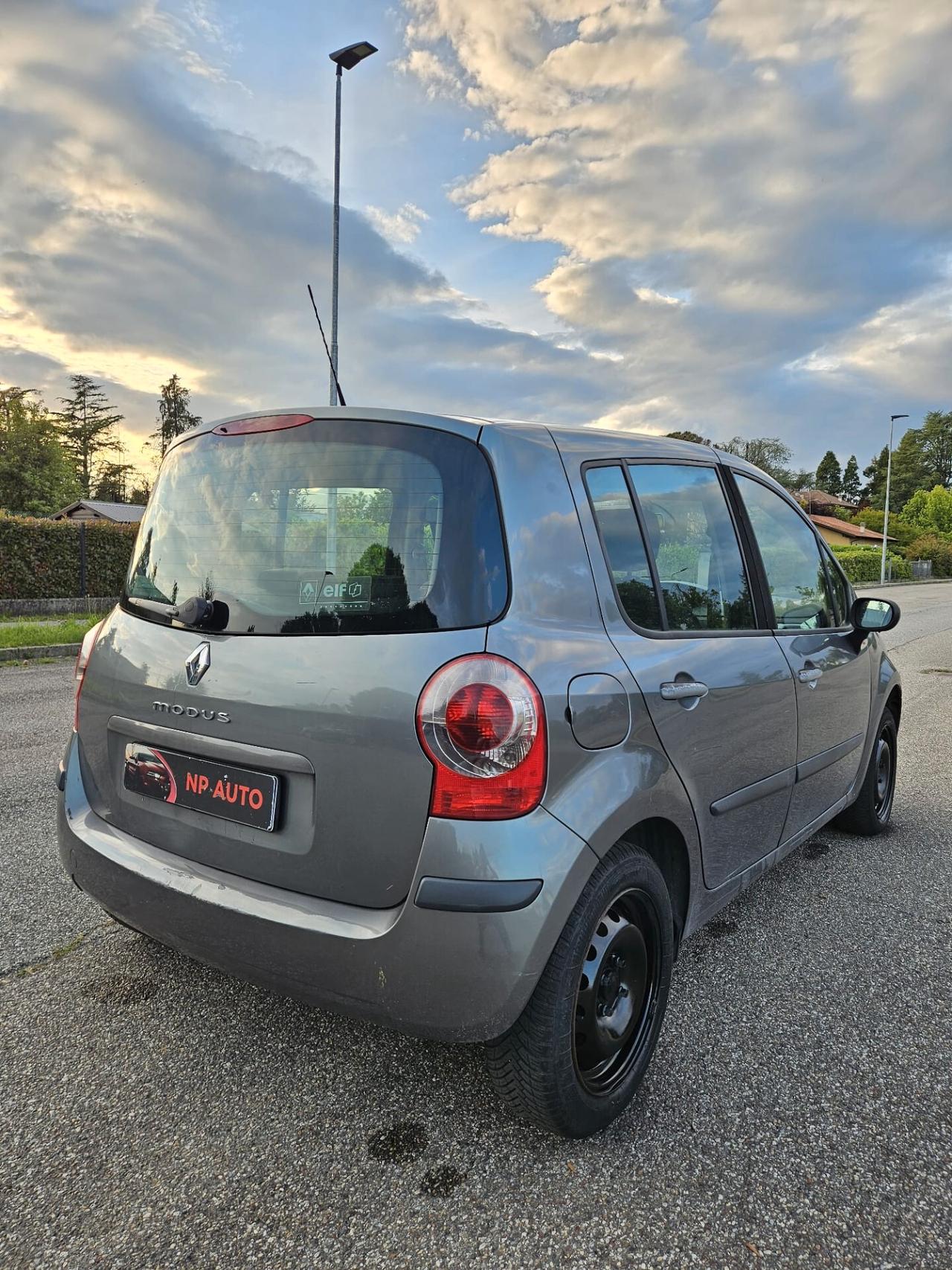 Renault Modus Grand 1.2 NEOPATENTATI