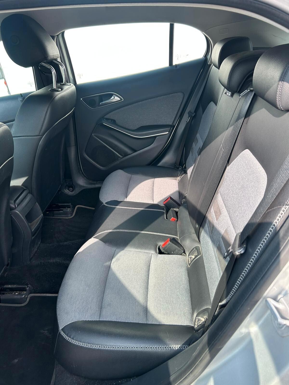 Mercedes-benz GLA 180 d Automatic Executive OK NEOPATENTATI