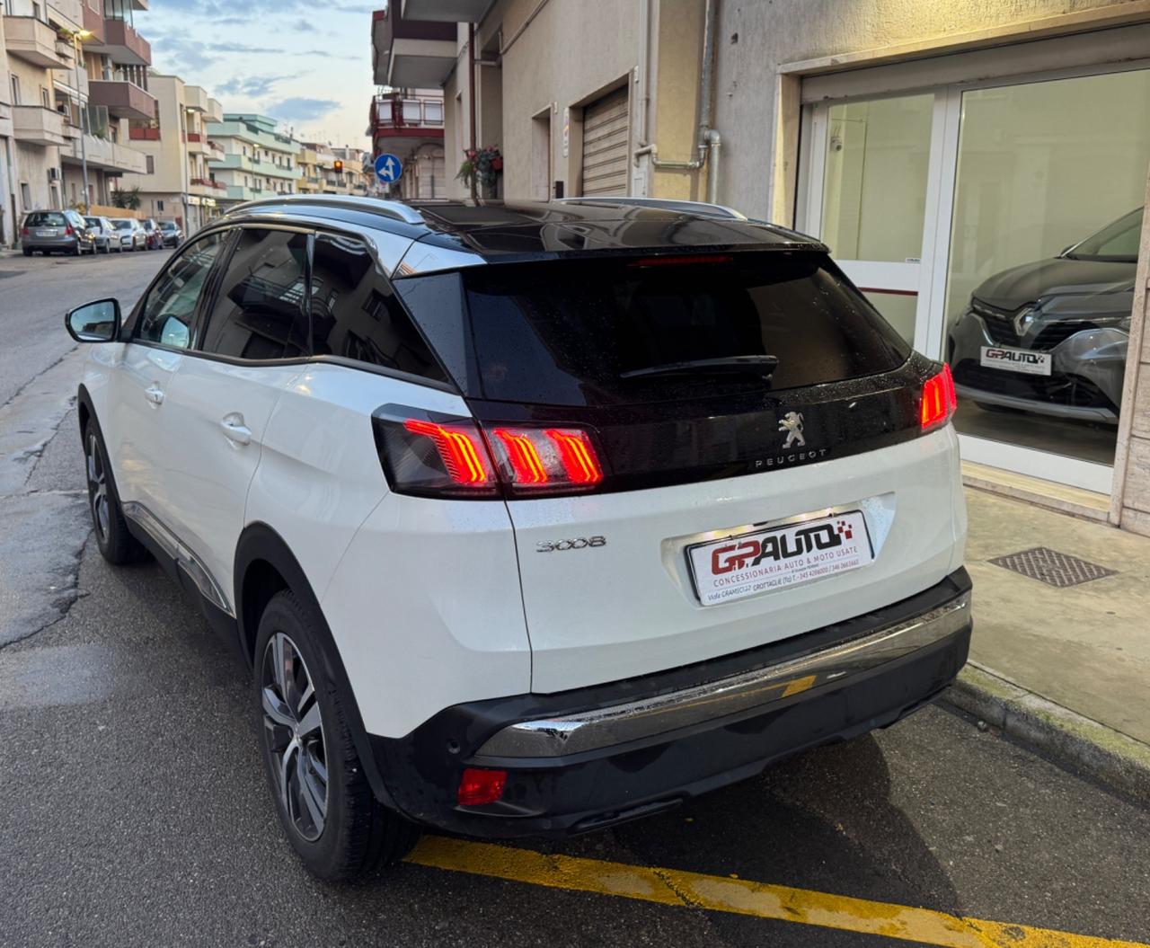 Peugeot 3008 BlueHDi 130 CV Allure Pack
