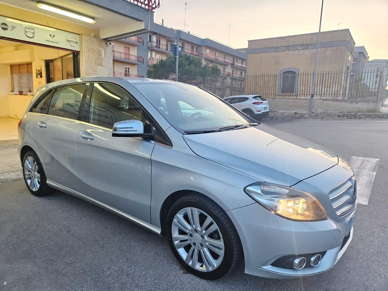 Mercedes-Benz Classe B 180 CDI Executive RETROCAMERA