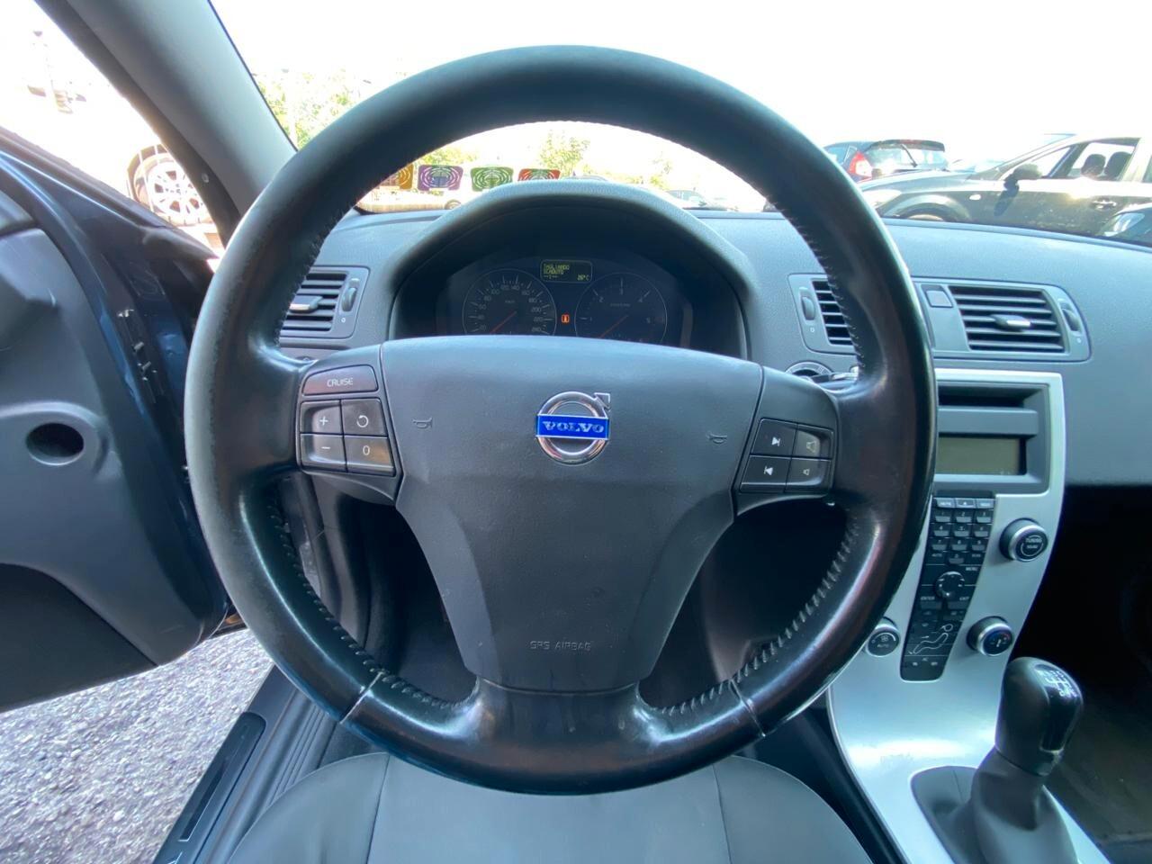 Volvo V60 DRIVe R-design