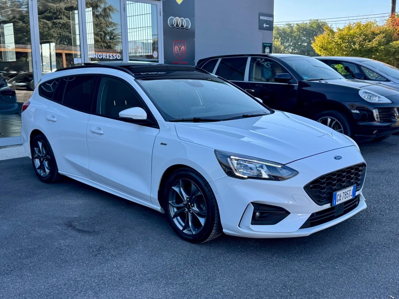 Focus 1.5 EcoBlue 120 CV automatico SW ST-Line Co-Pilot TETTO APRIBILE
