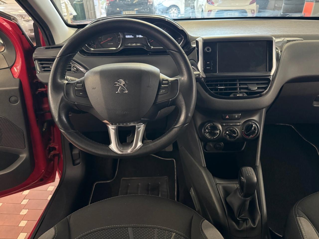 Peugeot 208 PureTech 82 5 porte Allure - IDEALE PER NEOPATENTATI