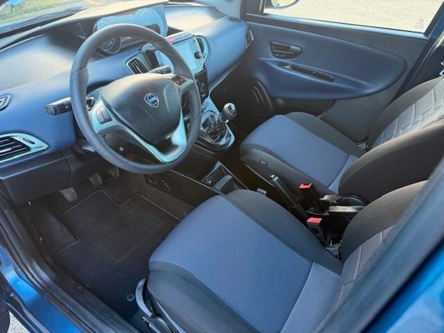 Lancia Ypsilon 1.2 GPL x neopatentati