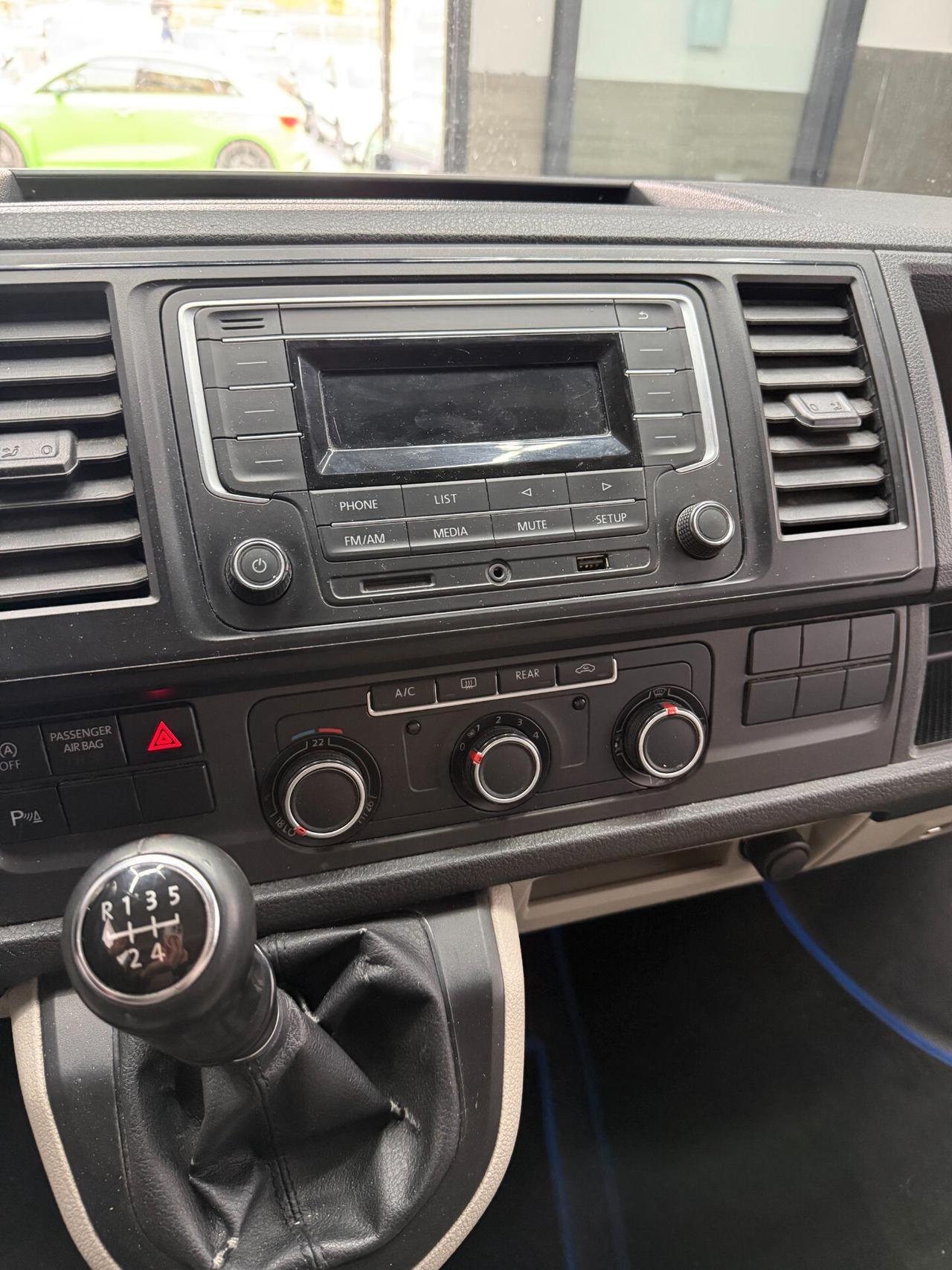 Volkswagen Caravelle 2.0 TDI PC Trendline