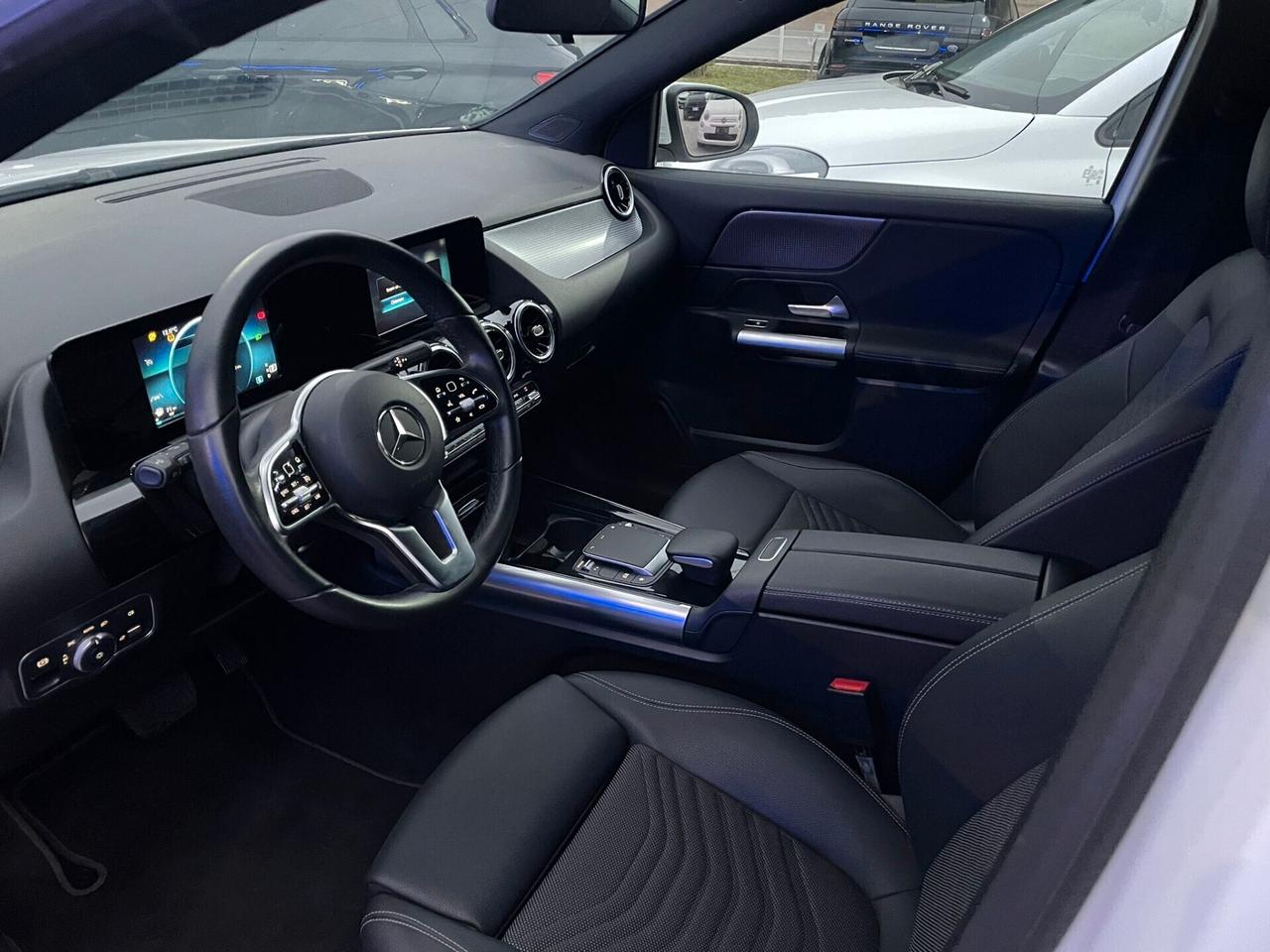 MERCEDES GLA 200d SPORT 150cv AUT