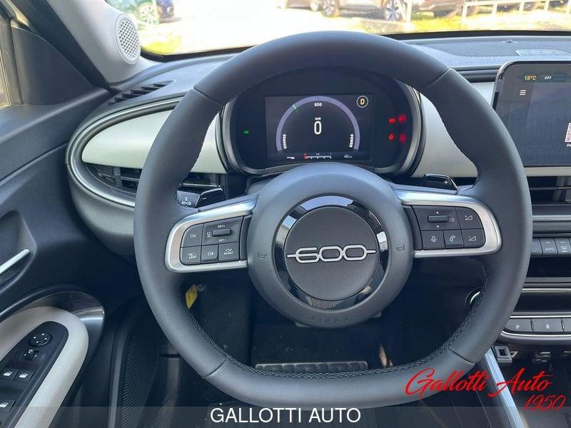 FIAT 600 1.2 Hybrid 110cv La Prima II