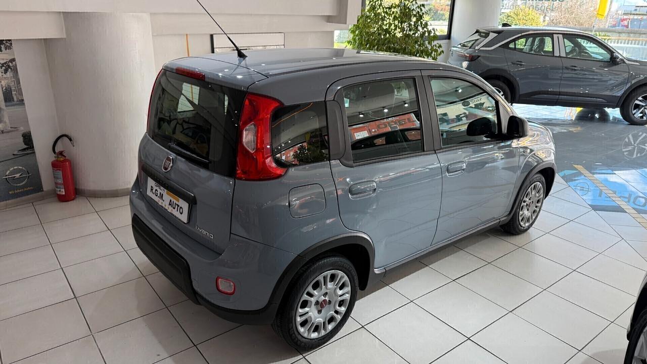 Fiat Panda 1.0 FireFly S&S Hybrid City Life TOUCH + BLUETHOOT + BLOCK SHAFT