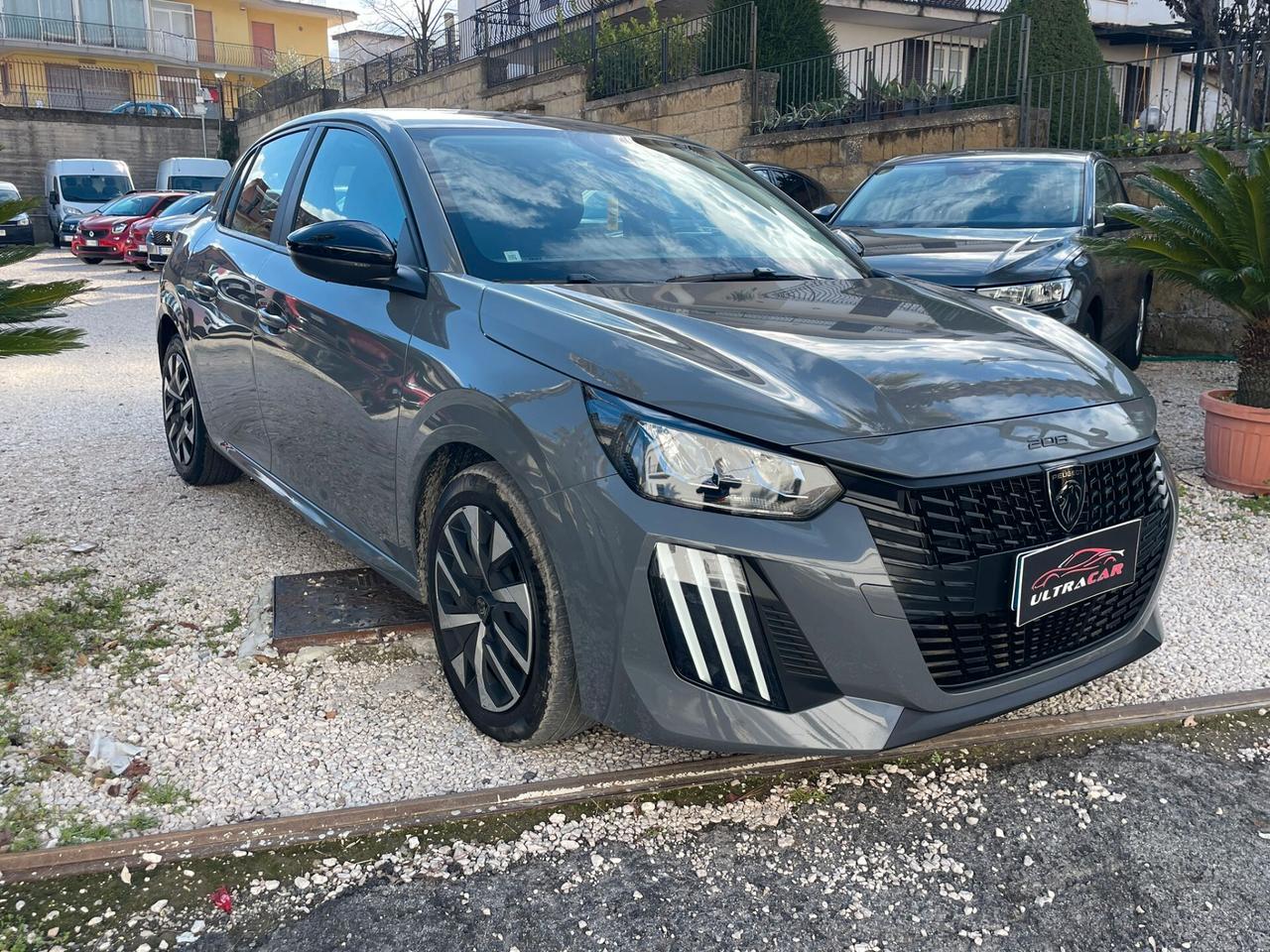 Peugeot 208 PureTech 75 Active