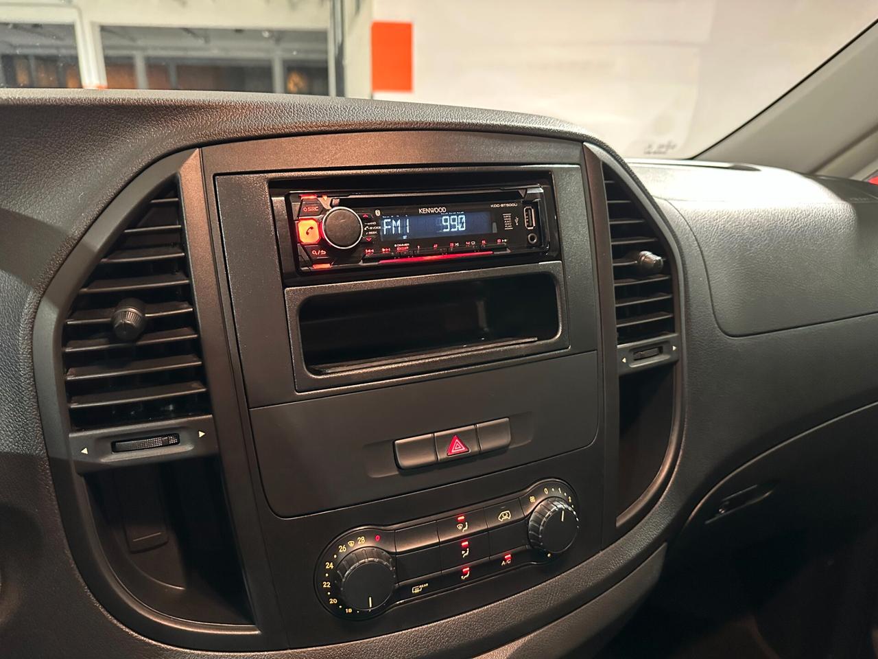 Mercedes-benz Vito 109 CDI Long - AUTOCARRO 5 POSTI 940KG PORTATA