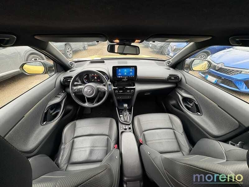 Toyota Yaris Cross 1.5h Premiere awd-i 116cv e-cvt