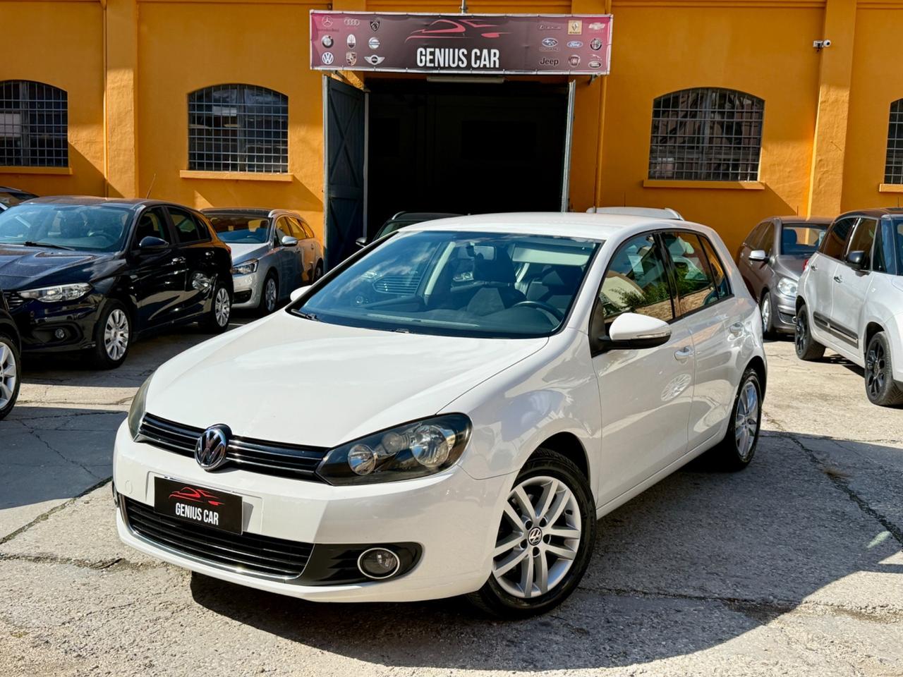 Volkswagen Golf 1.6 TDI DPF DSG 5p. Highline