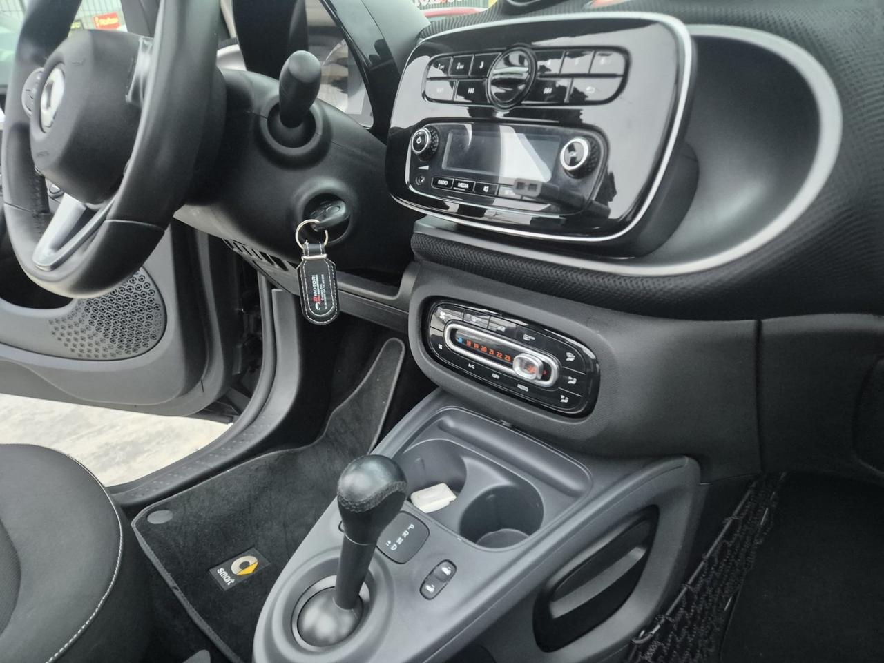 Smart ForTwo 70 1.0 twinamic cabrio AUTOMATICA