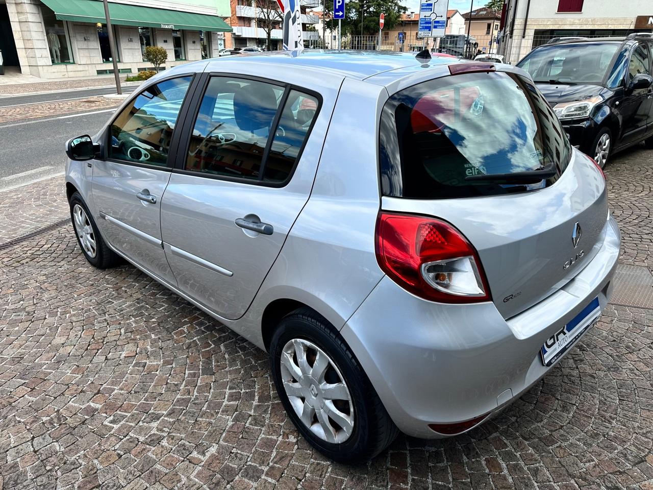 Renault Clio 1.2Bz 75Cv 5P Dynamique - Uniproprietario