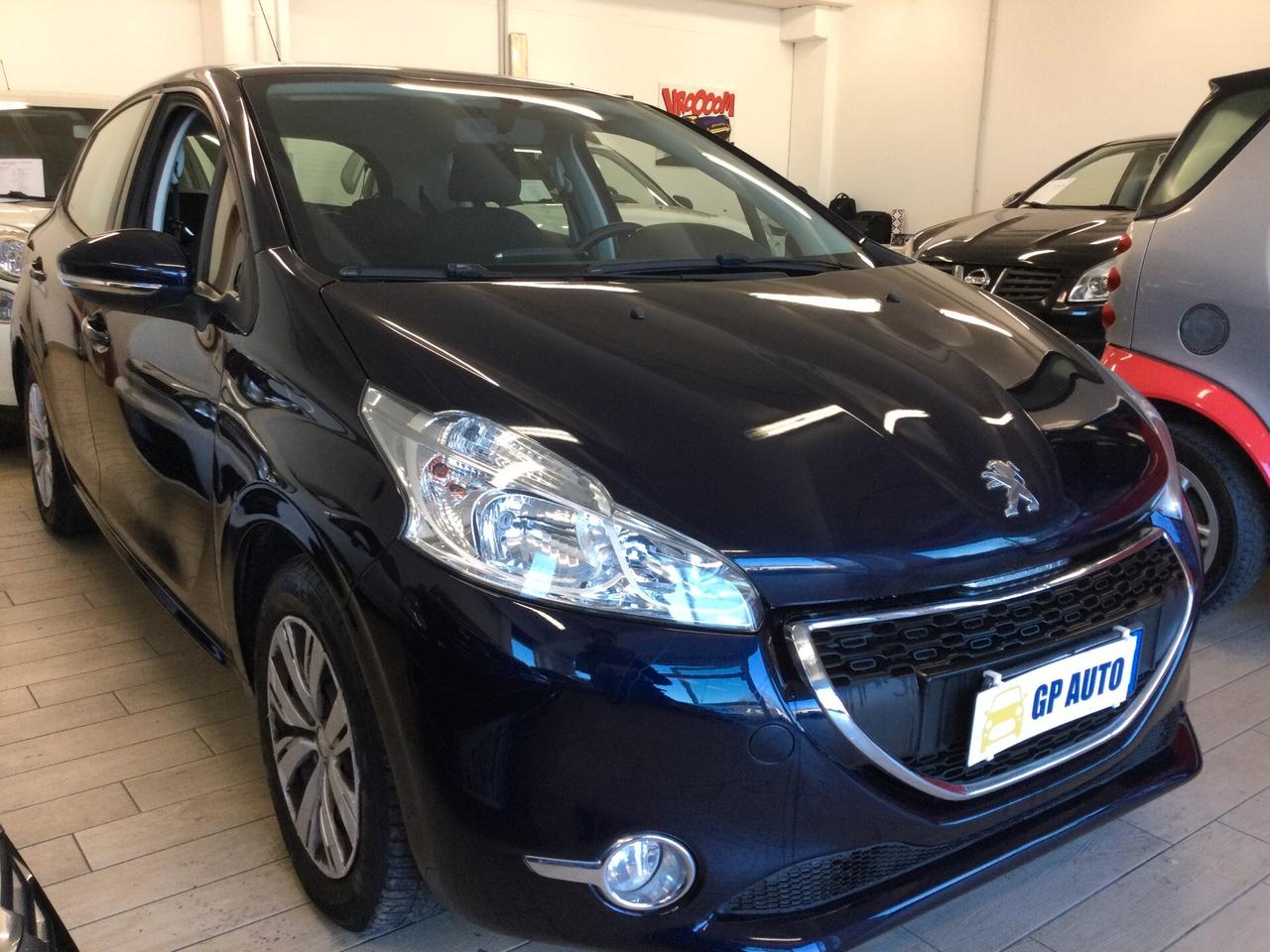 Peugeot 208 1.2 VTi 82 CV 5 porte Allure
