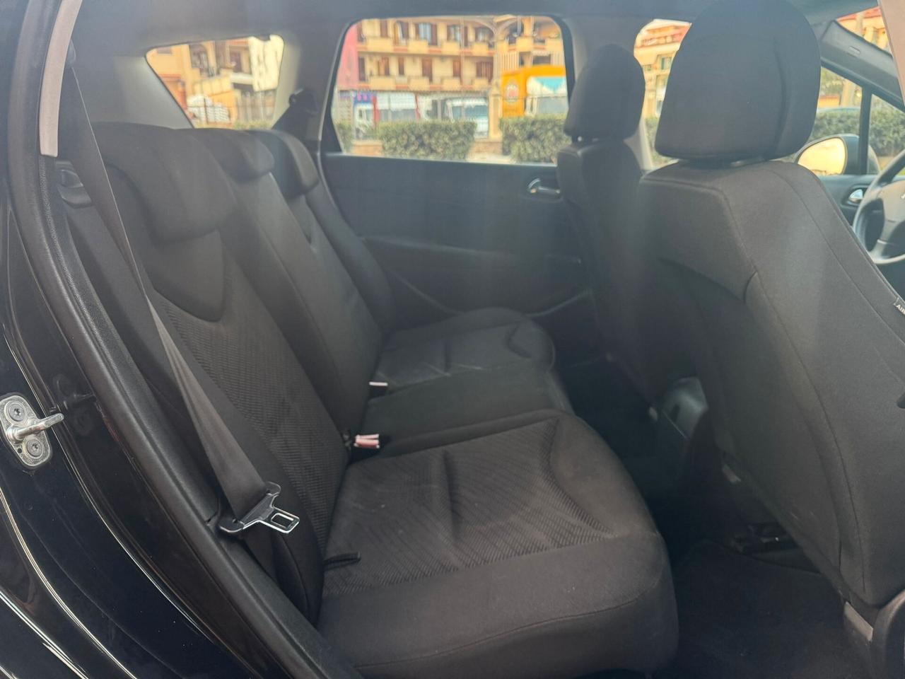 Peugeot 308 1.6 HDi 110CV Station Wagon