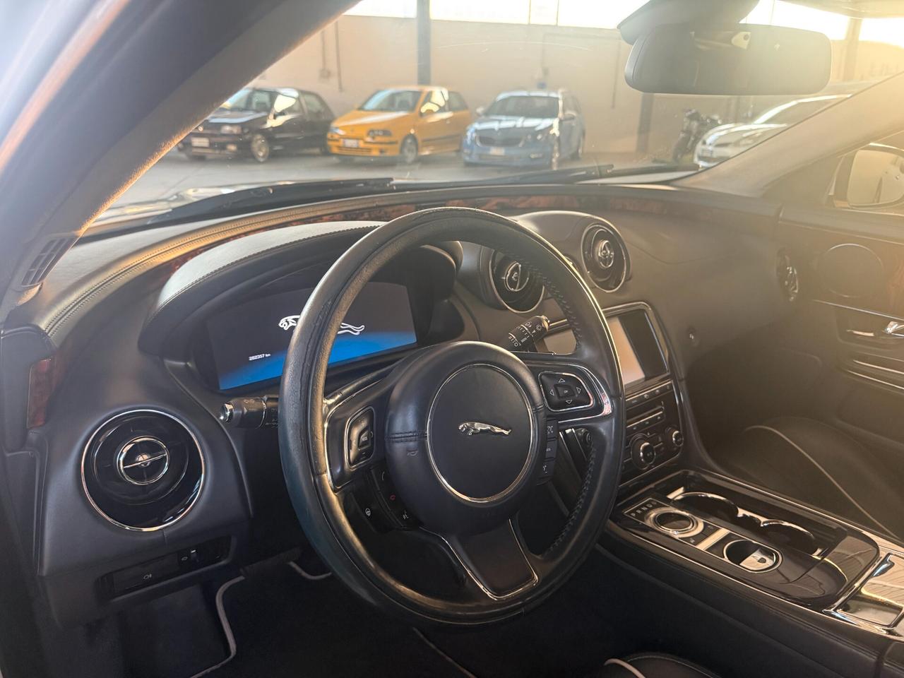 Jaguar XJ 3.0D V6 Premium Luxury