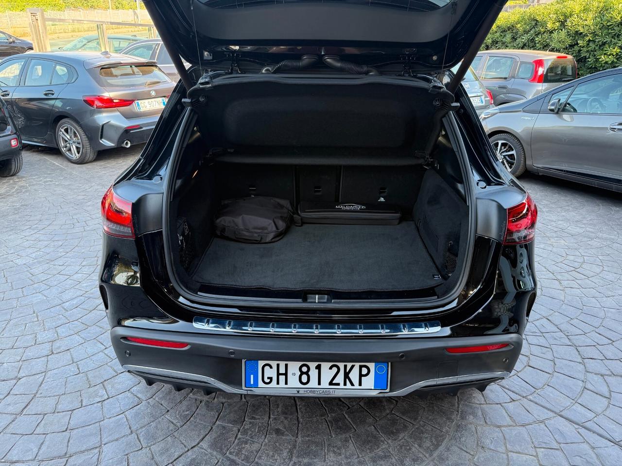 Mercedes-benz EQA 250 Premium Plus