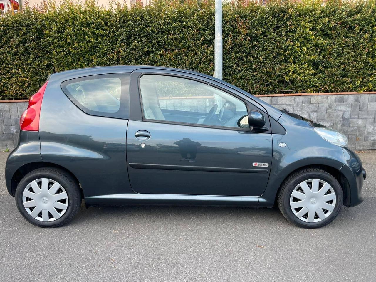 Peugeot 107 1.0 68CV 3p. Plaisir
