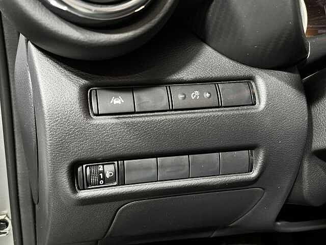 Nissan Juke 1.6 HEV N-Connecta