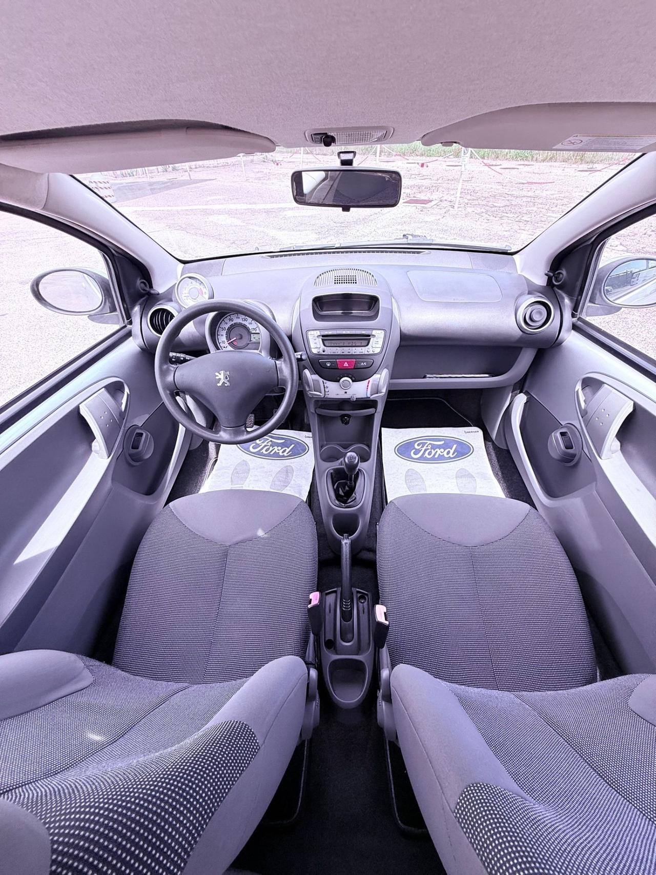 Peugeot 107 1.0 68CV 3p. Ok neopatentati