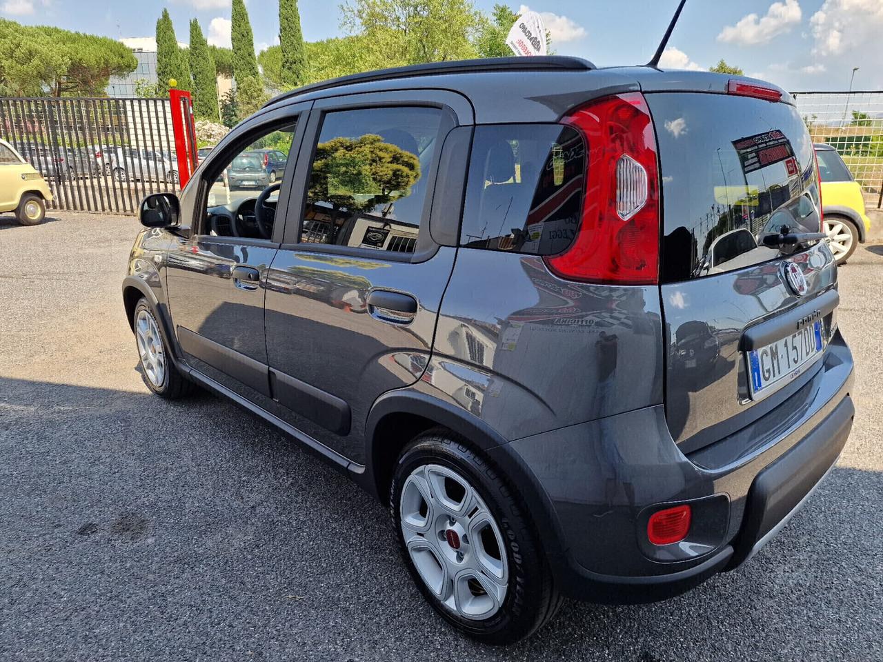 Fiat Panda 2022 Noleggio BREVE termine