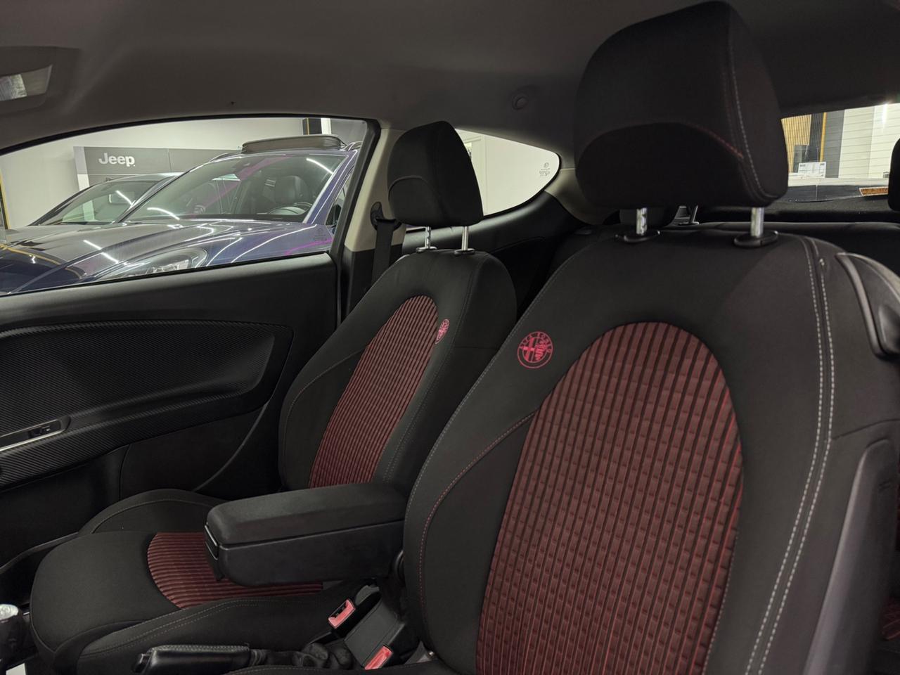 Alfa Romeo MiTo 1.6 JTDm Distinctive Premium Pack