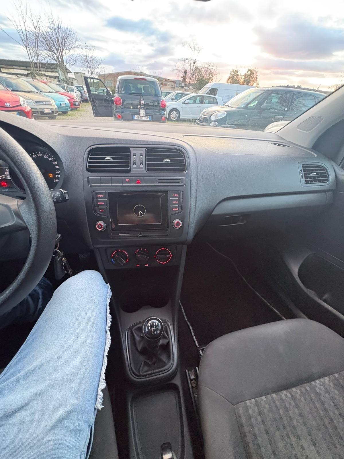 Volkswagen Polo 1.4 TDI 5p. Trendline 2017 238.000 KM