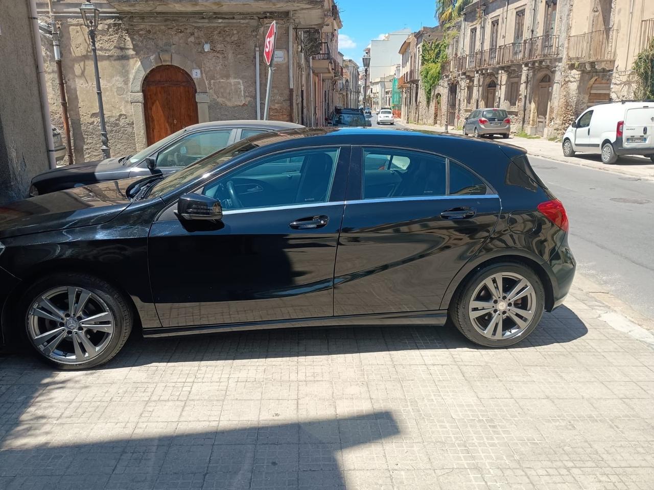 Mercedes-benz A 180 A 180 d Automatic Sport