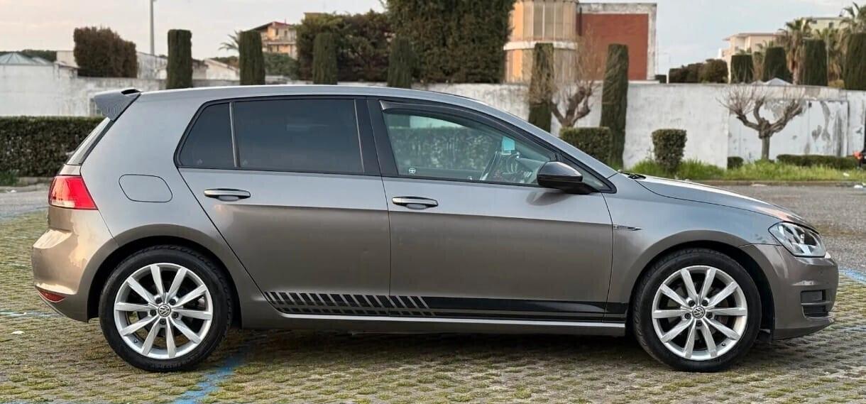 Volkswagen Golf 1.6 TDI DSG 5p. Highline BlueMotion Technology