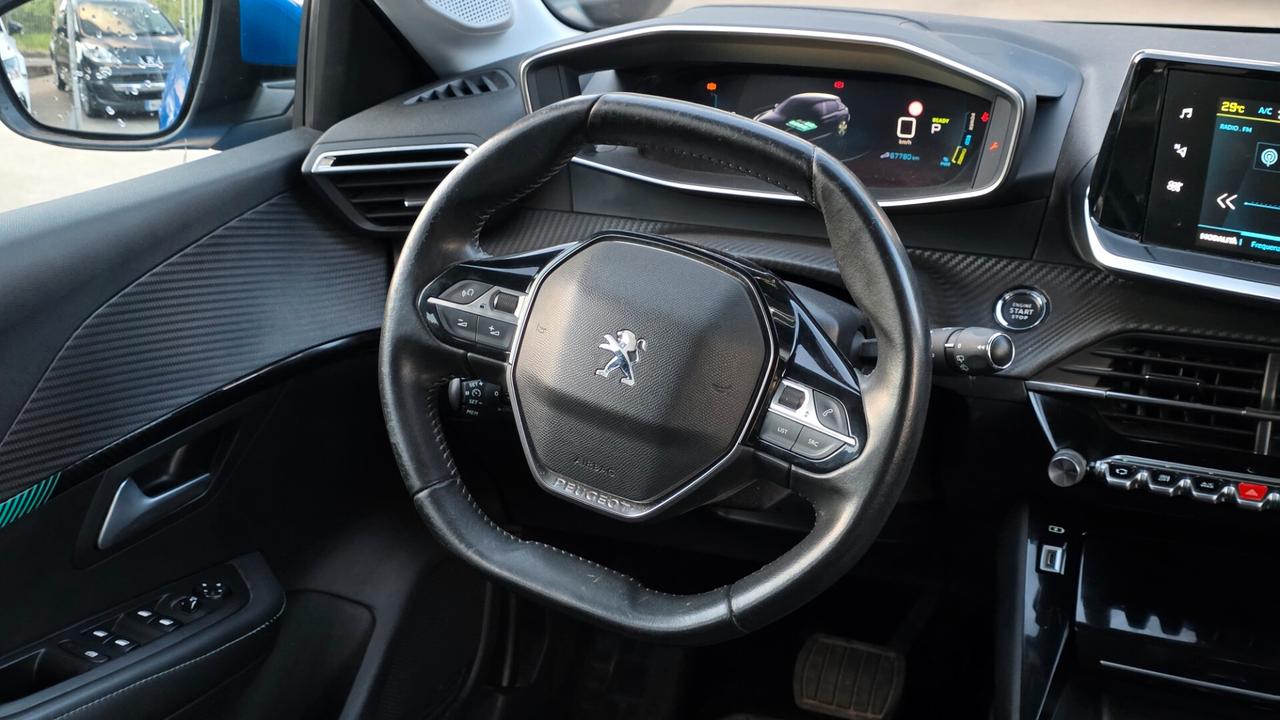 Peugeot 208 motore elettrico 136 CV 5 porte Allure