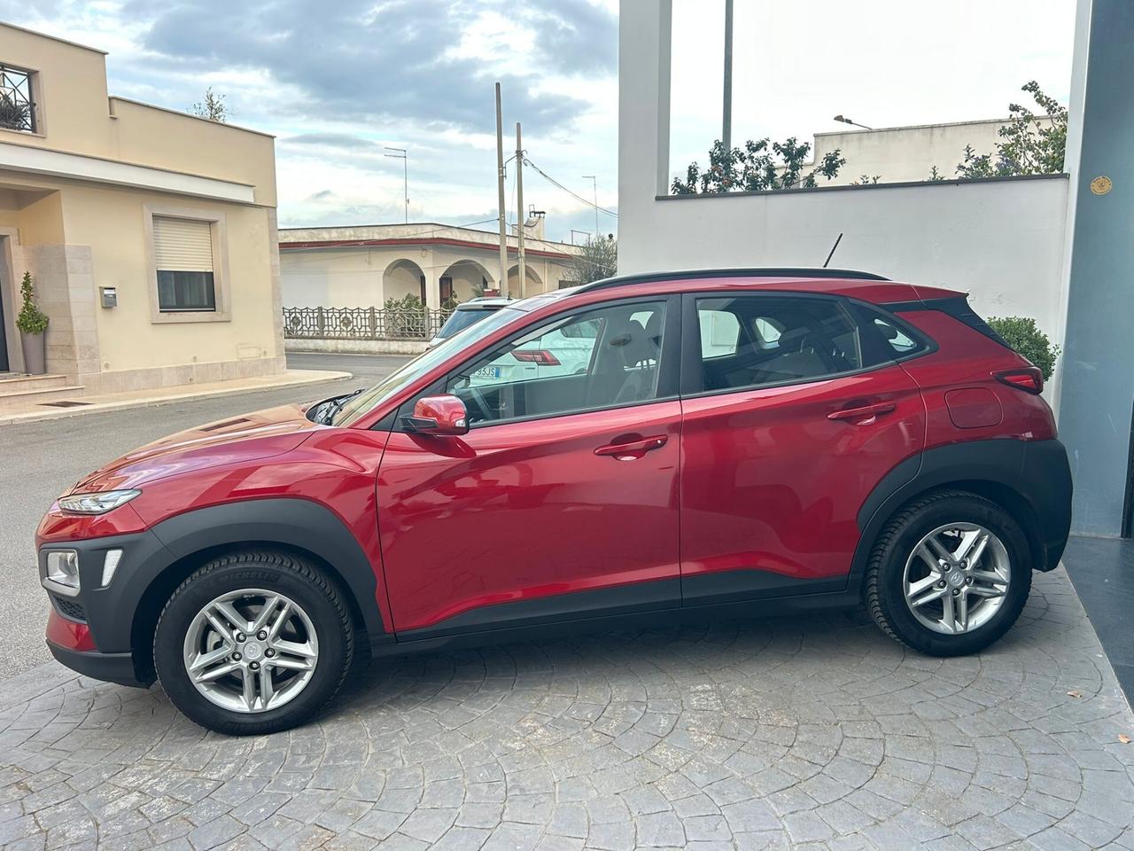 Hyundai Kona 1.0 T-GDI 120Cv XPOSSIBLE RET-2019