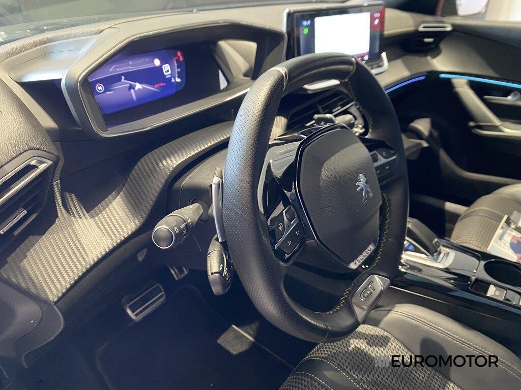 Peugeot 2008 1.5 BlueHDi GT EAT