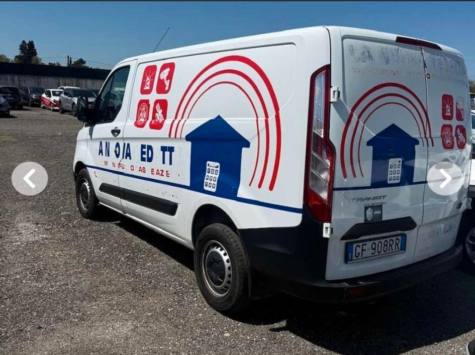 FORD TRANSIT CUSTOM 2.0 L1H1 FURGONE