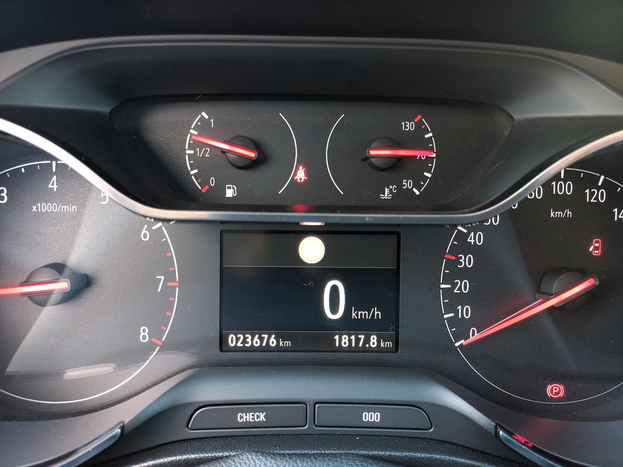 Opel Crossland X 1.2 Innovation 20 MILA KM!