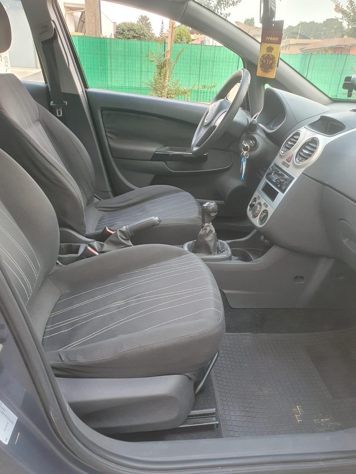 Opel Corsa 1.2