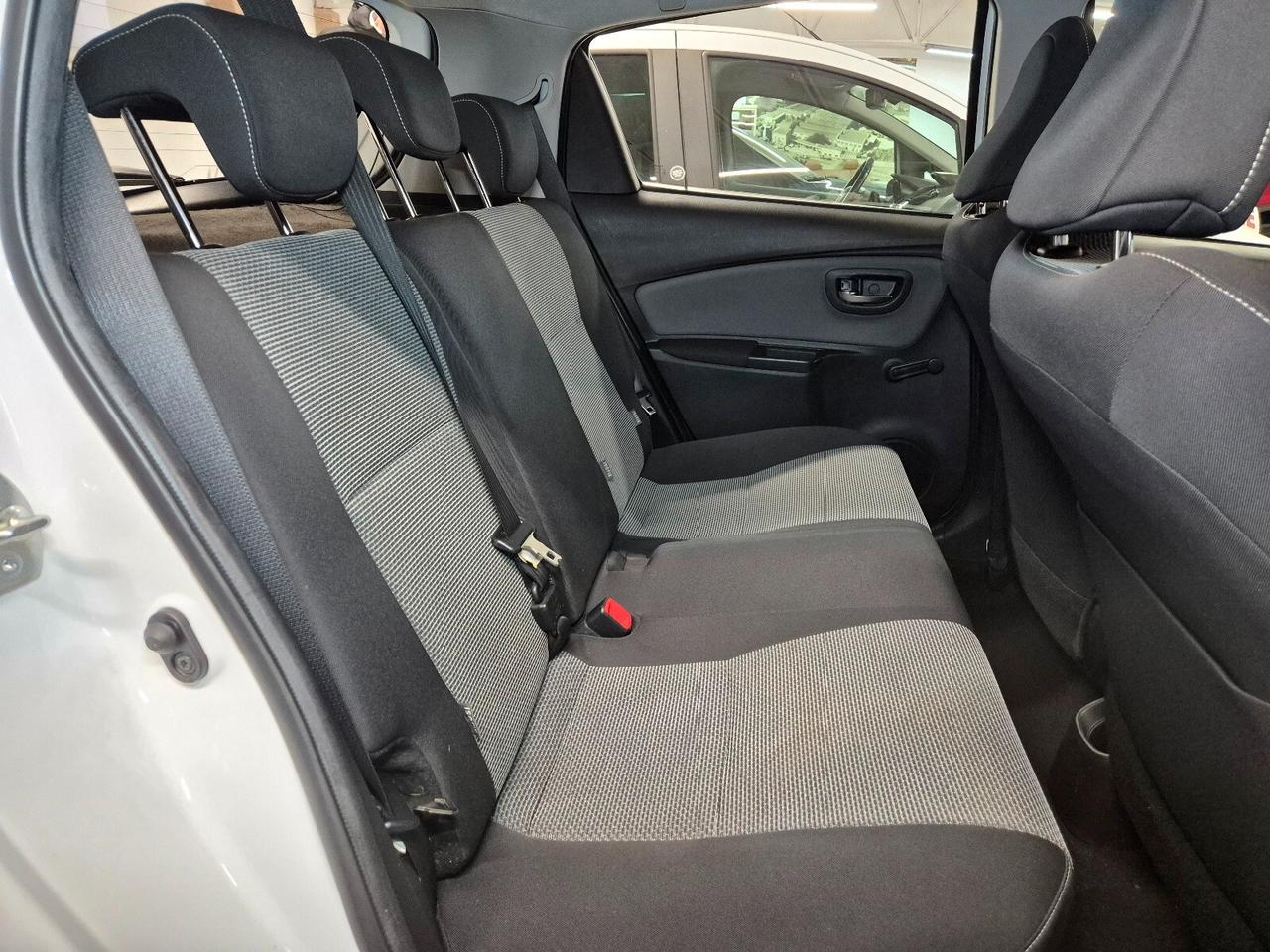 Toyota Yaris 1.5 Hybrid 5 porte Active