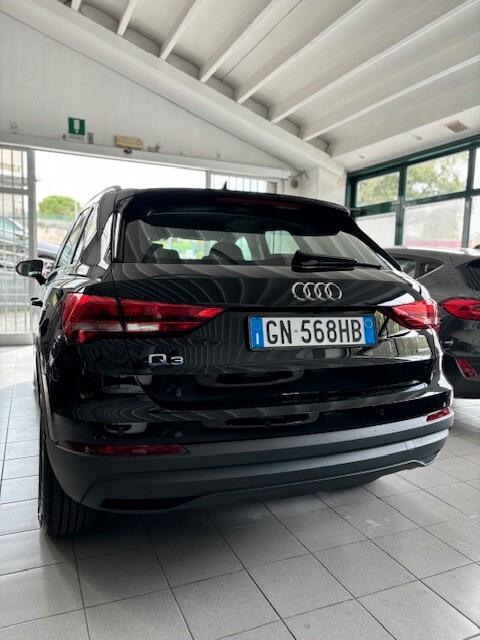 Audi Q3 35 TDI quattro S tronic