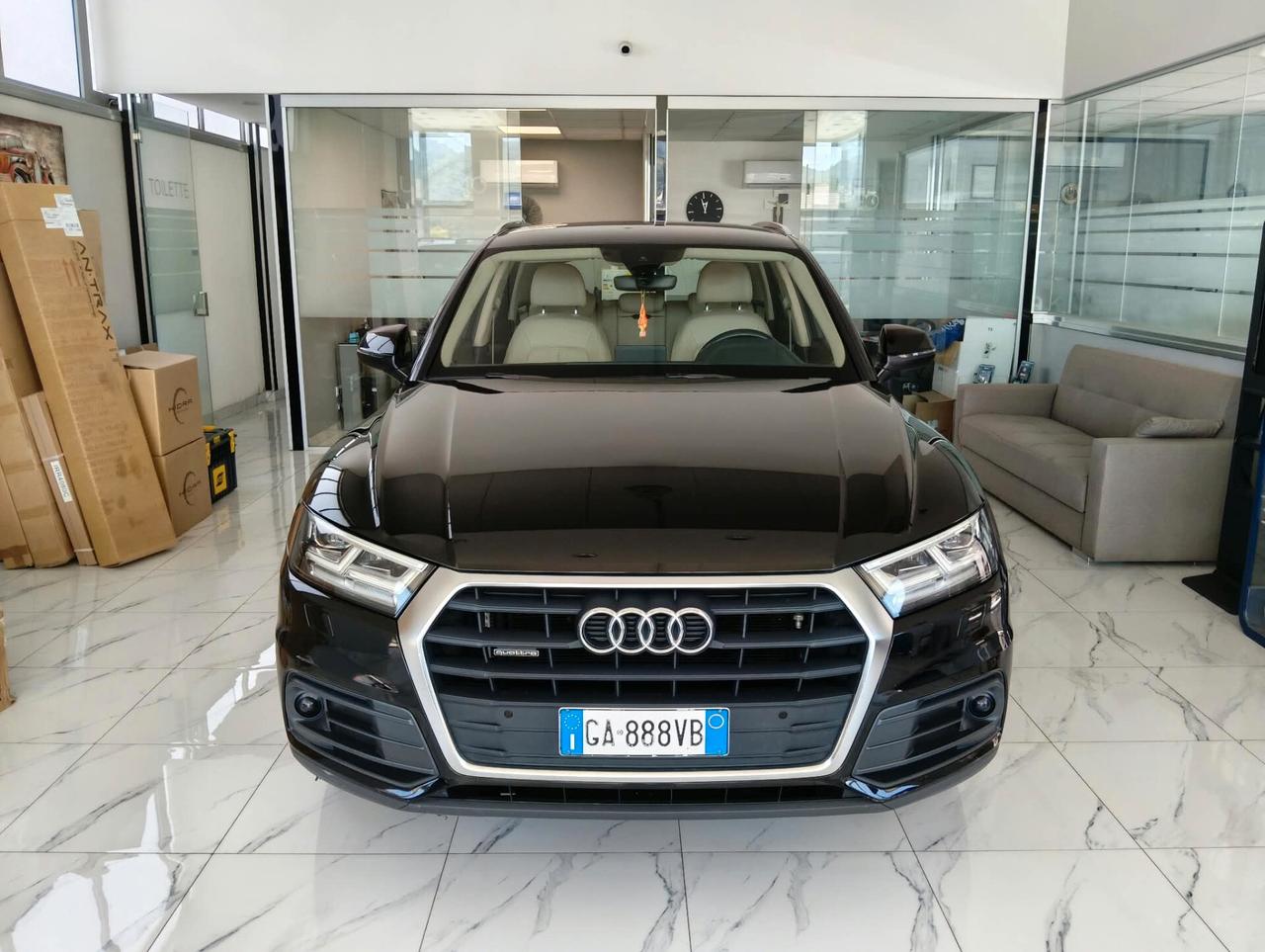 Audi Q5 35 TDI quattro S tronic Business