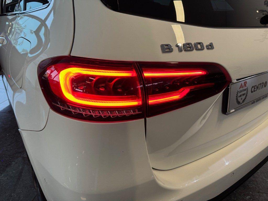 Mercedes-Benz B 180 d Sport Plus Cockpit Night led Full Opt