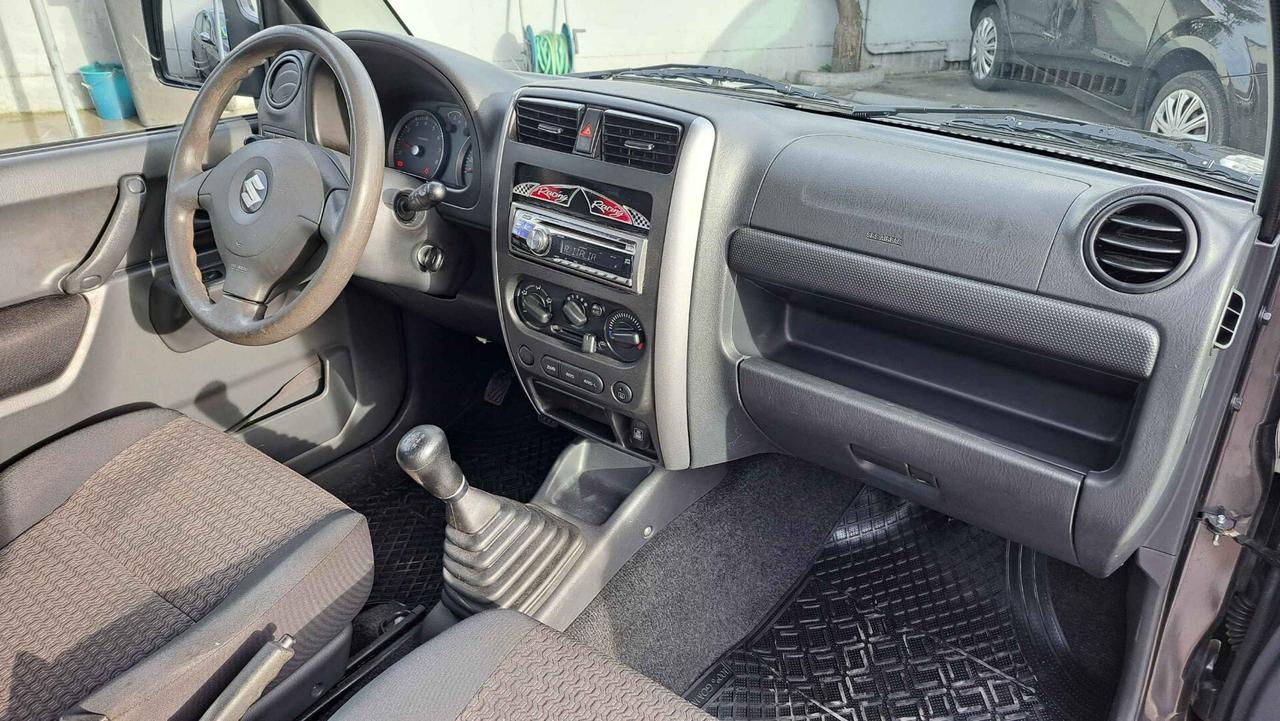 Suzuki Jimny 1.3i 16V cat 4WD Special