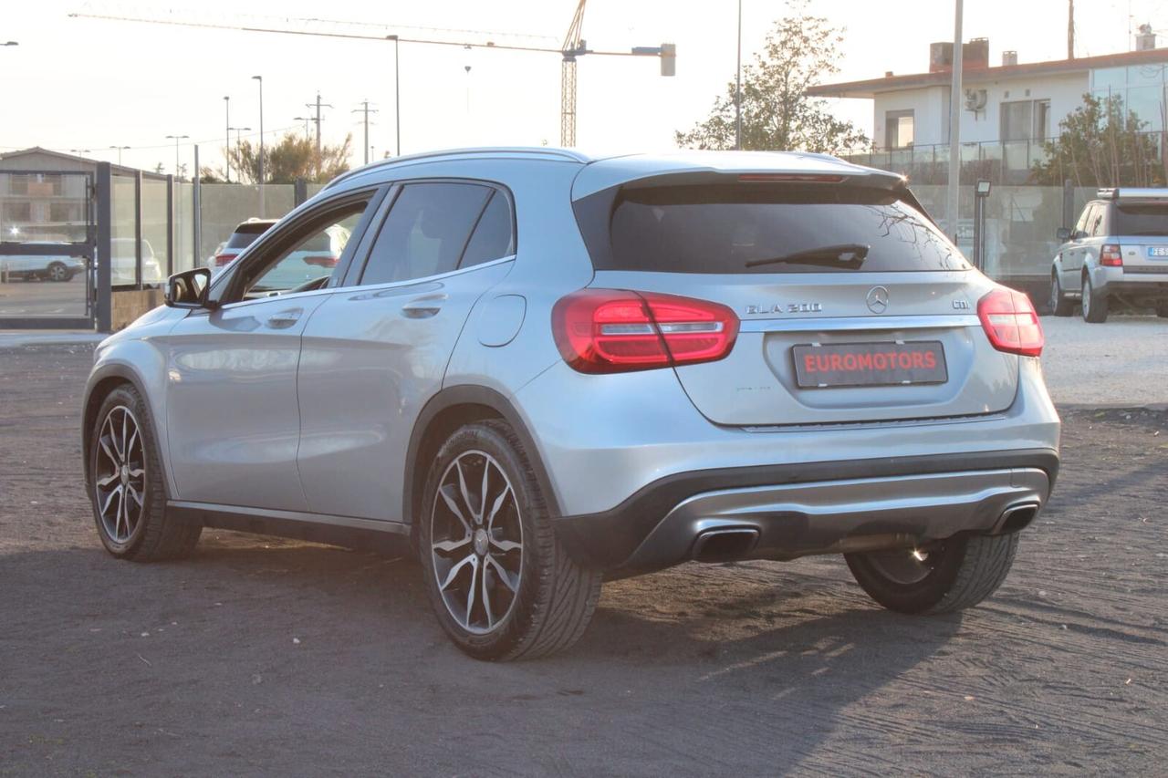 Mercedes-benz GLA Tua A SOLI 204€