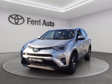 TOYOTA Rav4 2.0 d-4d active 2wd mt del 2015