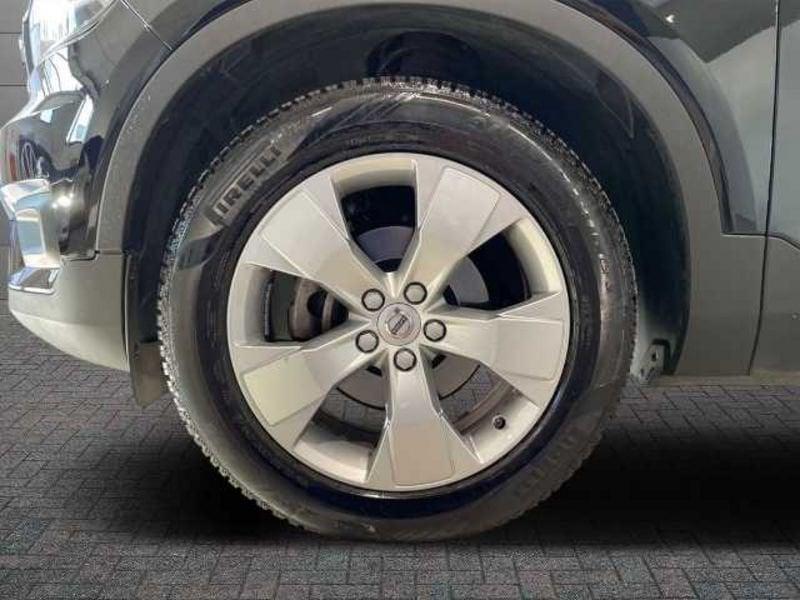 Volvo XC40 1.5 t3 Momentum Pro 163cv auto my21