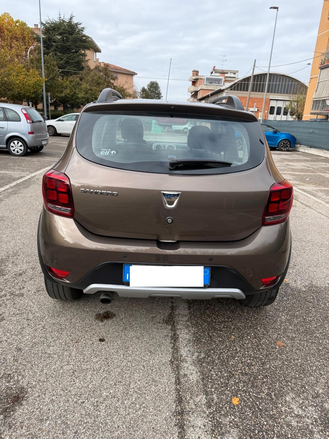 Dacia Sandero Stepway 0.9 GPL - NEOP. - 12 MESI DI GARANZIA -