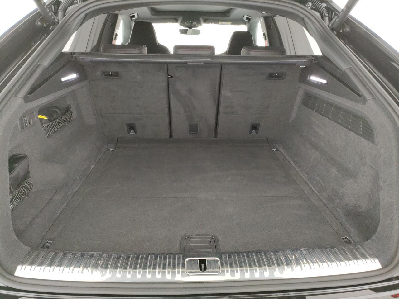 Audi SQ8 s4.0 tfsi quattro tiptronic