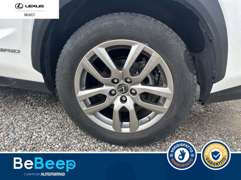 Lexus NX 300H 2.5 PREMIUM 4WD CVT