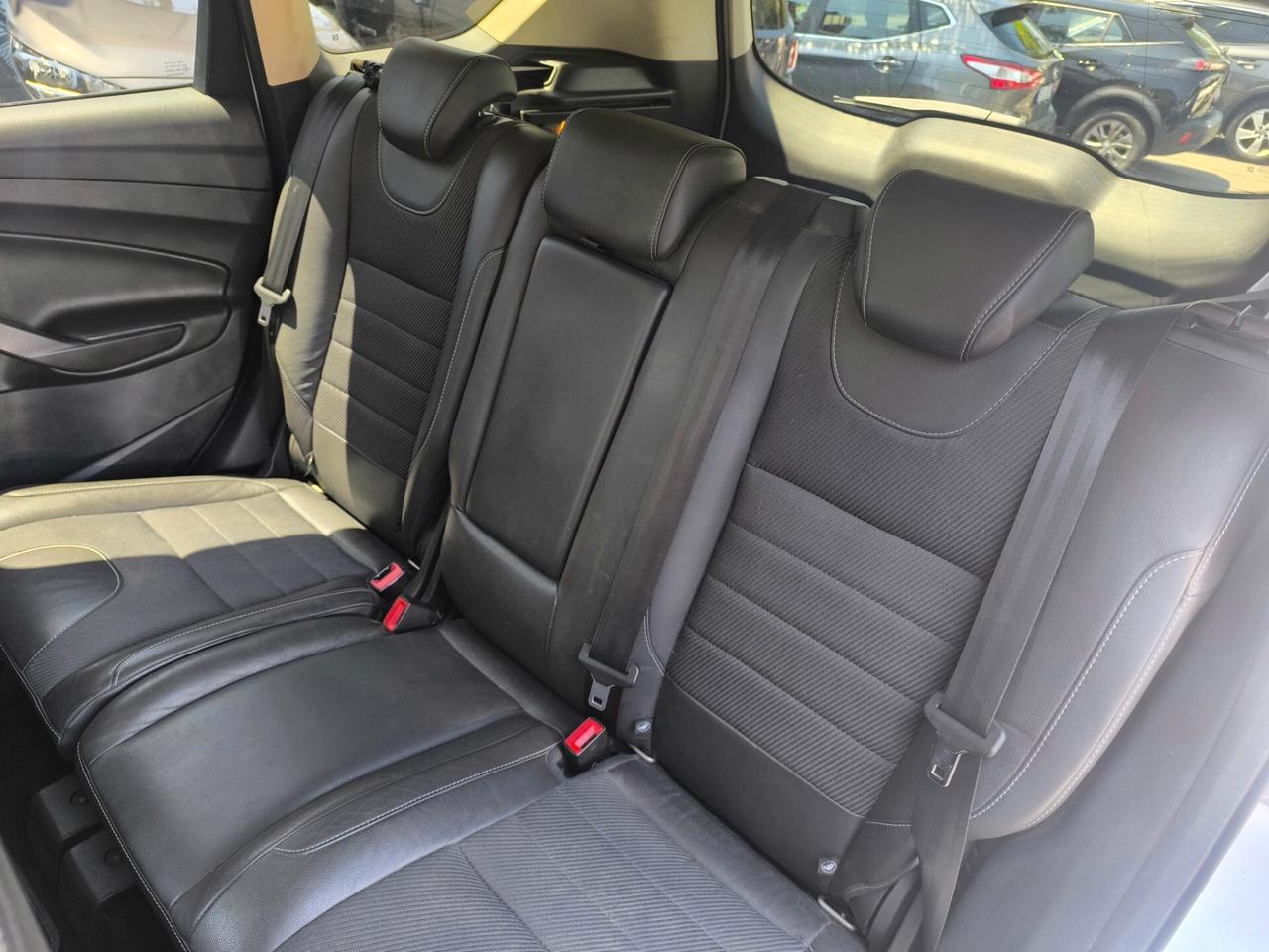 Ford Kuga 2.0 TDCI 120 CV S&S 2WD Titanium X
