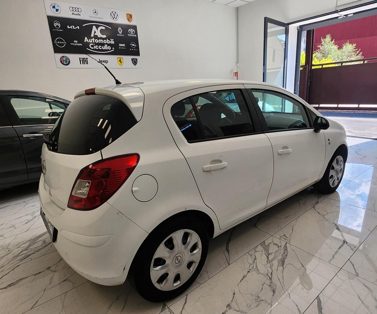 Opel Corsa 1.2 5 porte Elective