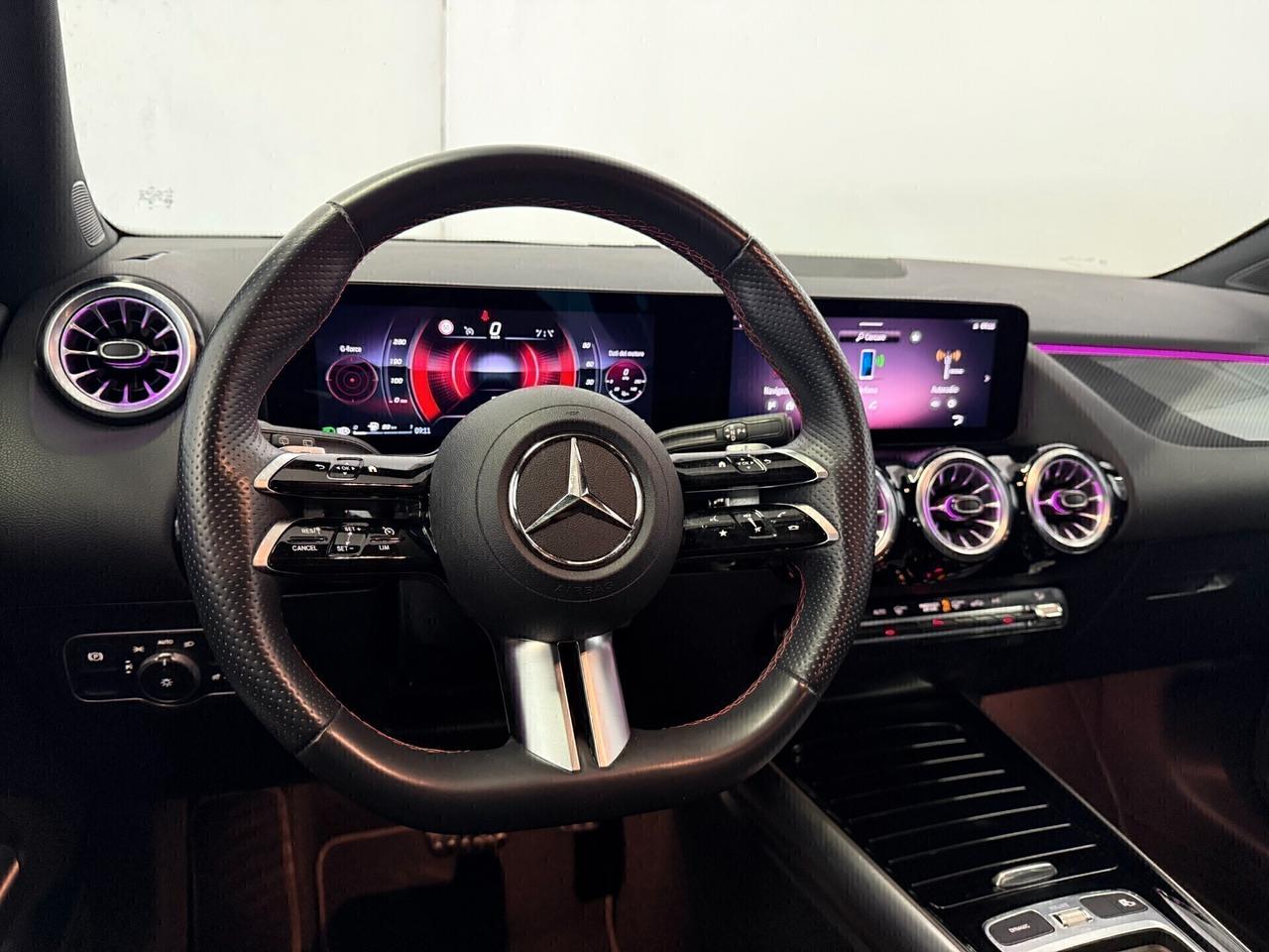 Mercedes-Benz GLA 180 AMG Line Advanced Plus Auto ** NEOPATENTATI **